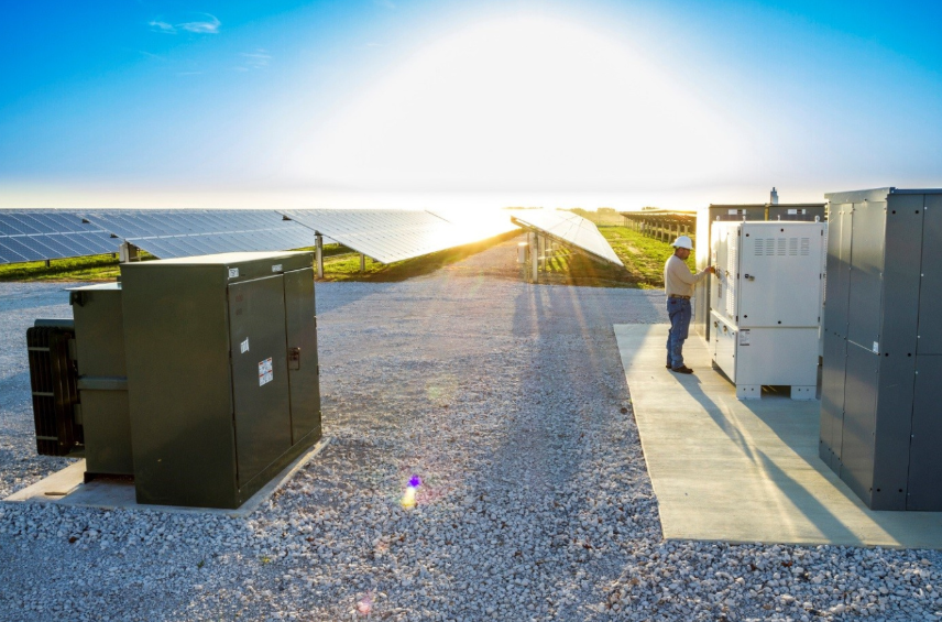 What Do Solar Battery Distributors Do and Why Are They Important?