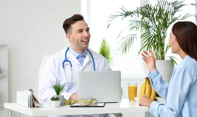 The Difference Between a Weight Loss Doctor and a Nutritionist
