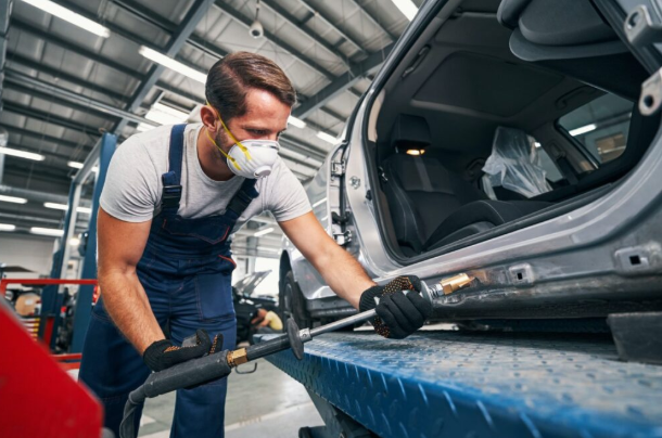 Why Choose a Smash Repair Centre in Silverwater After an Accident