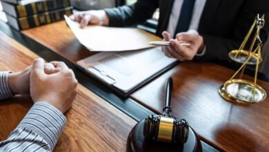 How Discrimination Lawyers in Dallas Help Employees Protect Their Jobs While Filing a Claim