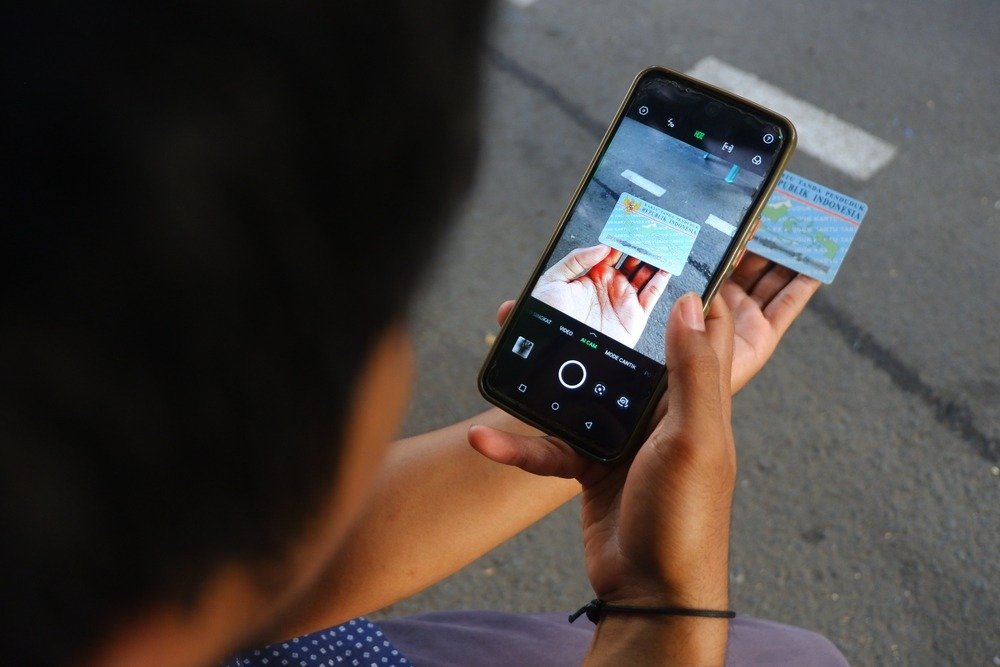 Why Electronic Identity Verification Matters in the Digital Age